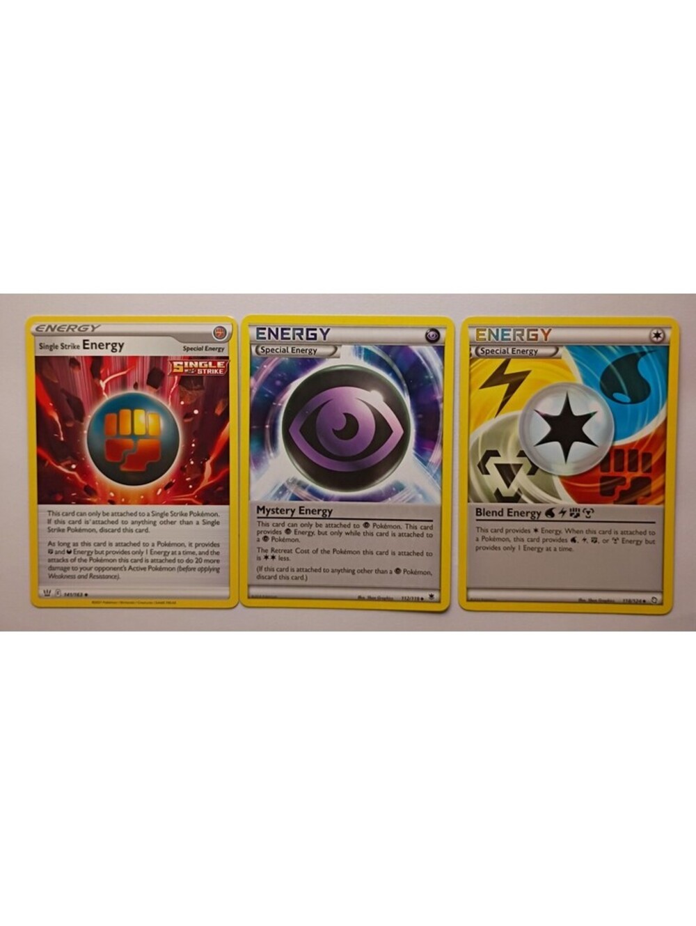 Pokemon TCG Single Strike Energy 141/163, Special Energy 112/119 & 118/124 (3)